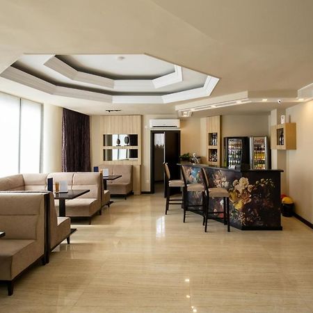 Galaţi Hotel Alex מראה חיצוני תמונה