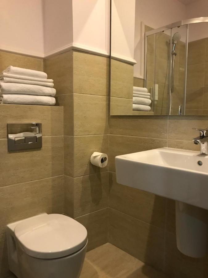 Galaţi Hotel Alex מראה חיצוני תמונה