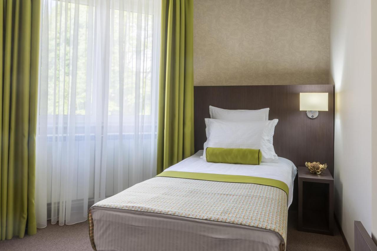 Galaţi Hotel Alex מראה חיצוני תמונה